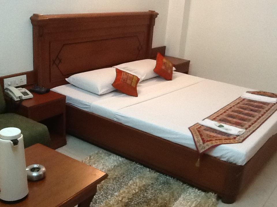 Hotel Kanishka Phg 벵갈루루 객실 사진