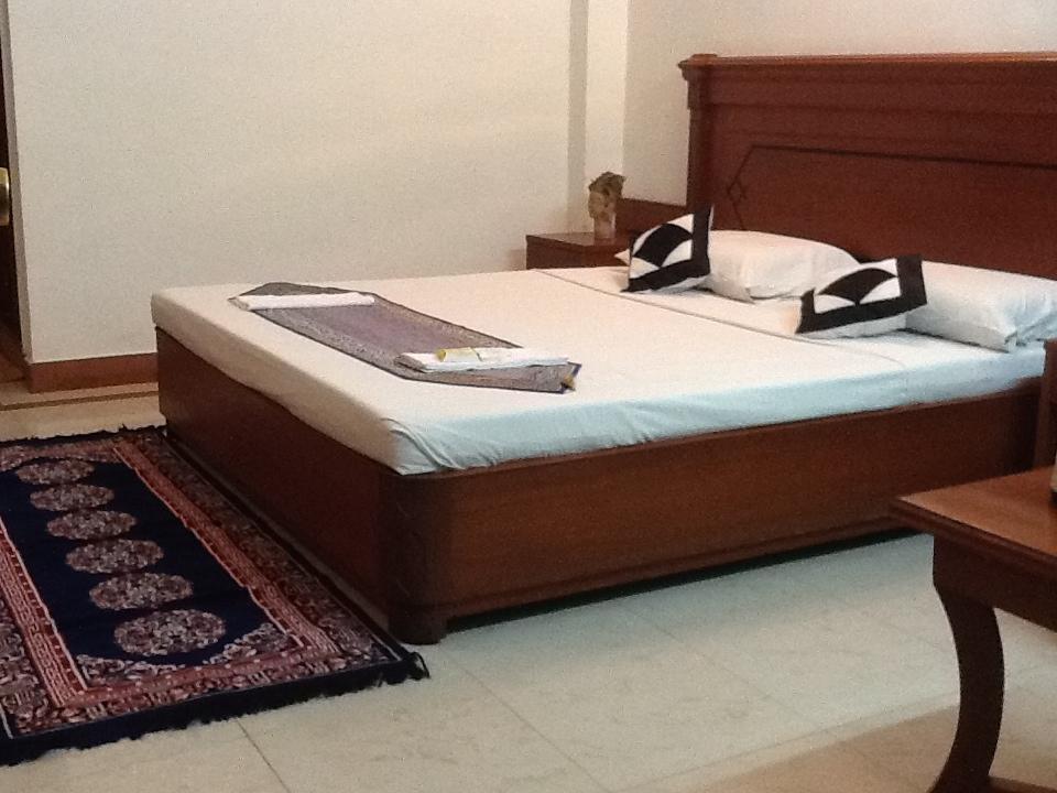 Hotel Kanishka Phg 벵갈루루 객실 사진
